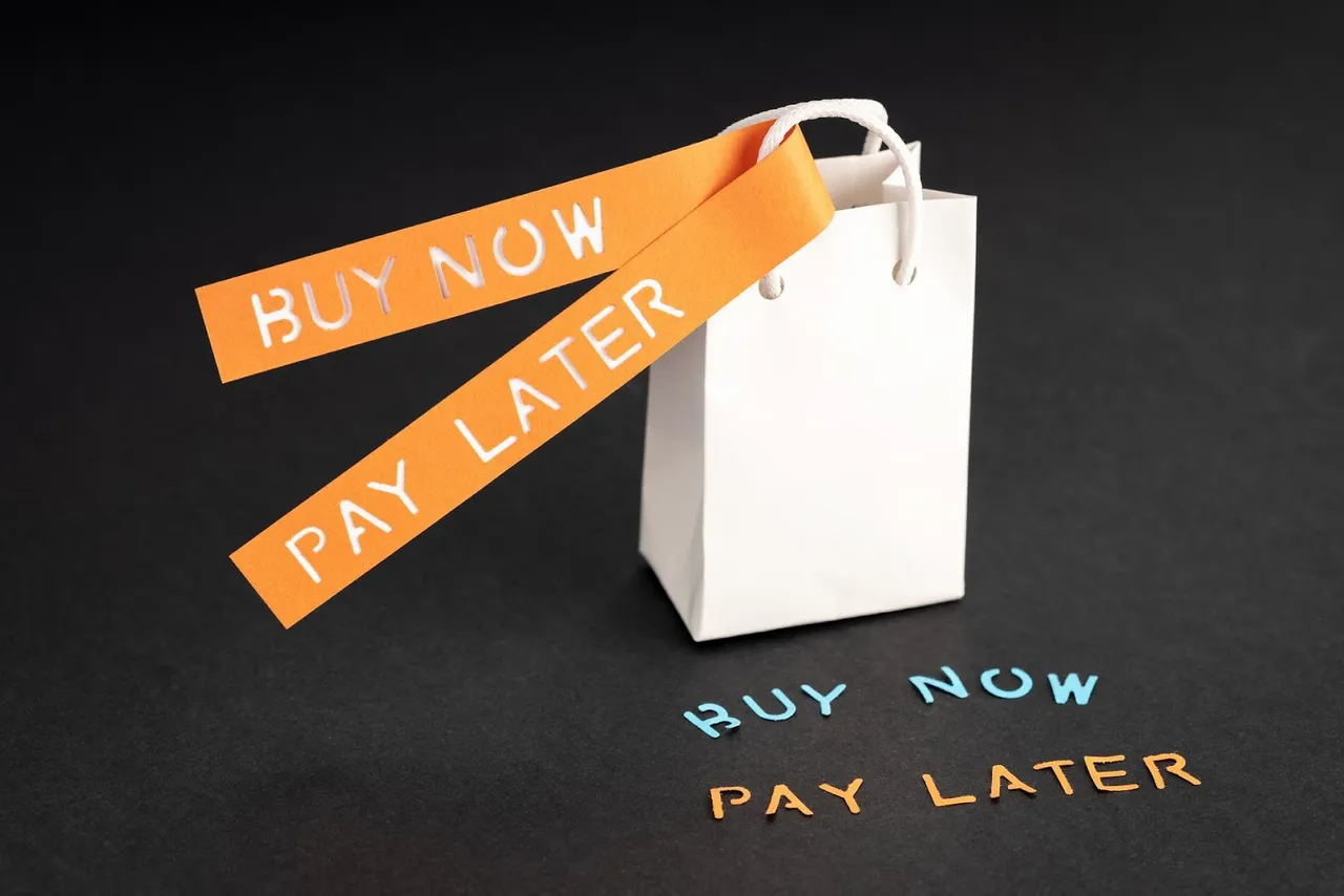 Offer ‘Buy Now, Pay Later’ options to reduce purchase hesitation. Flexible payment plans attract last-minute buyers by easing their financial commitments.