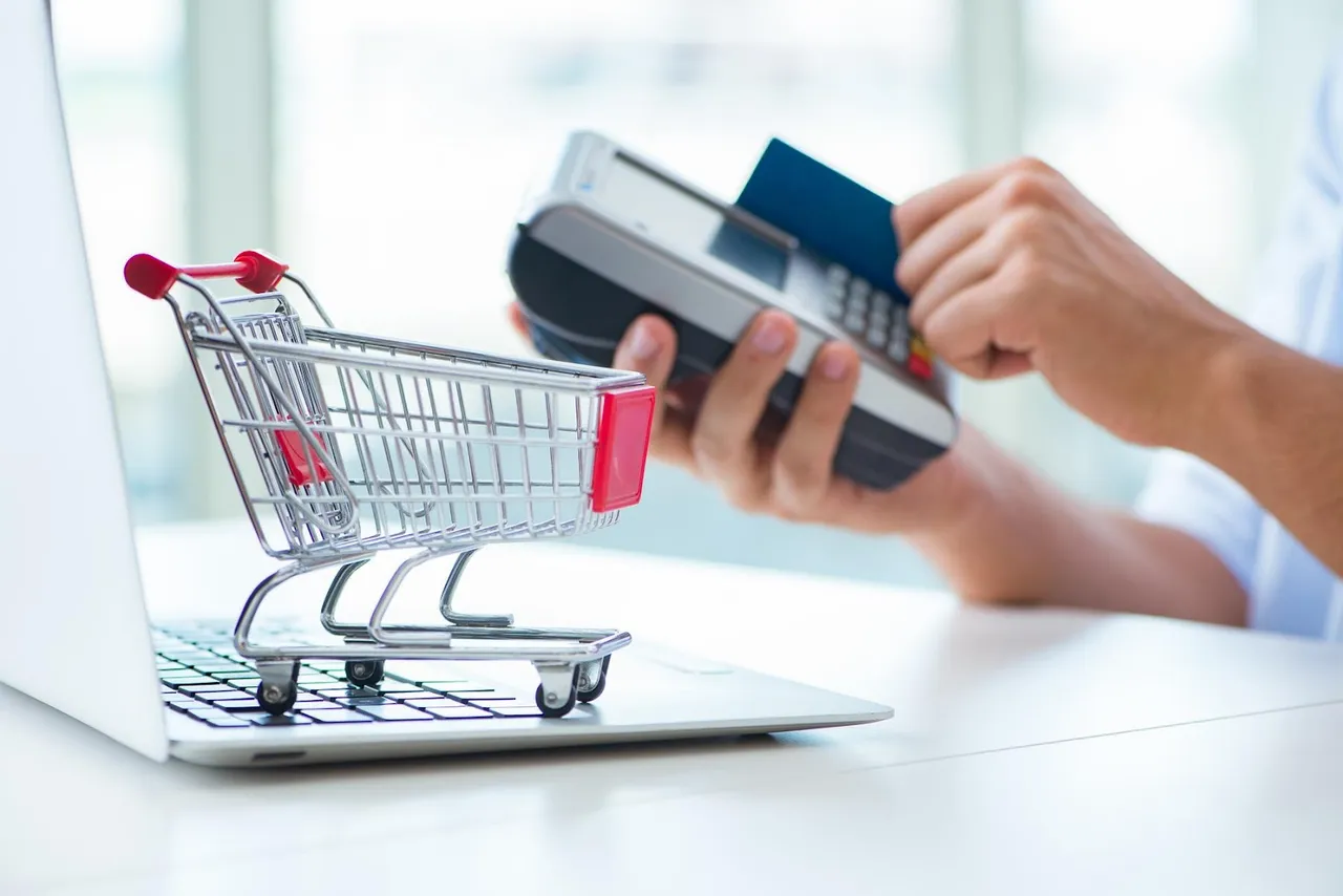 Ensure an easy mobile checkout experience to capture mobile-driven last-minute sales. Enable quick payment options like Apple Pay and Google Pay.