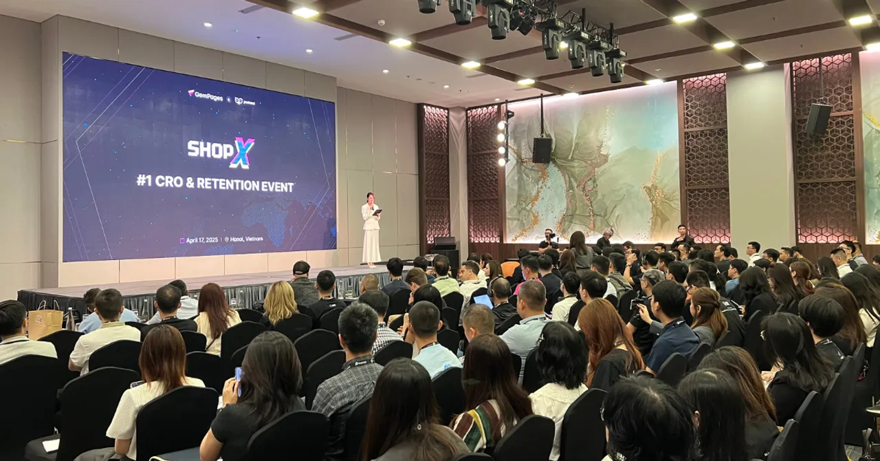 ShopX 2025 event in Hanoi.